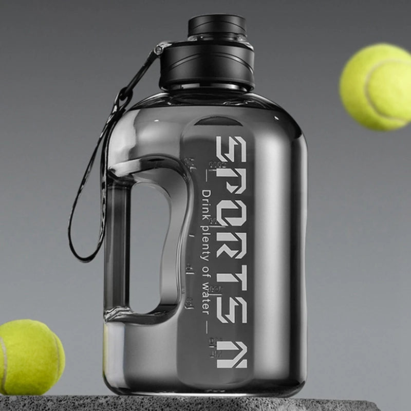 Garrafas de água isoladas fitness de 2,7/1,7L para academia, viagens e caminhadas.
